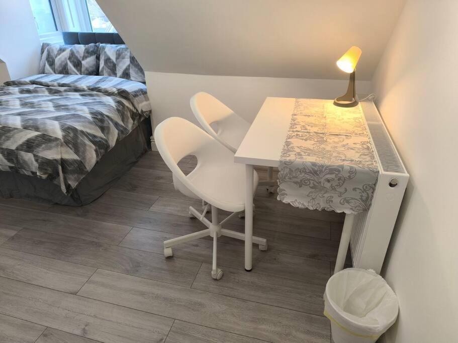 Studio Style Room, Near Tooting Broadway Station Λονδίνο Εξωτερικό φωτογραφία